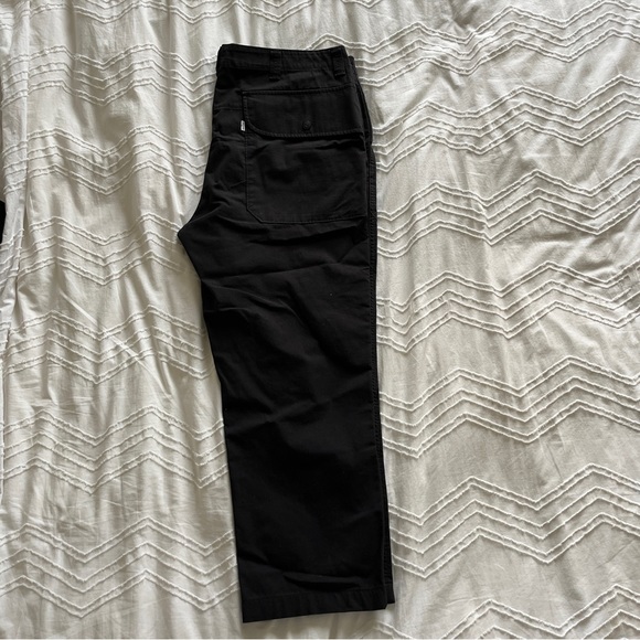Levi Cargo Pants - Unique Pockets - Picture 5 of 5